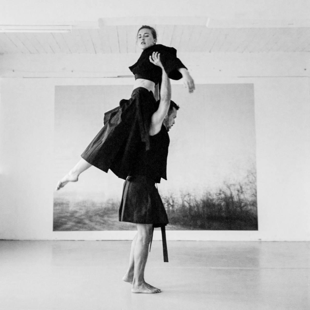 Autin Dance Theatre performing at Stryx gallery. Photography by Ian Jones